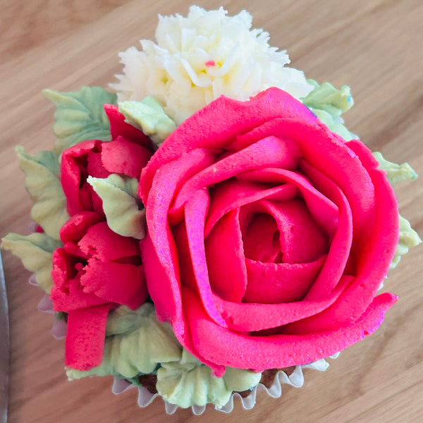 Buttercream cupcake bouquet - Mrs O’Reilly’s - Cakes of Art