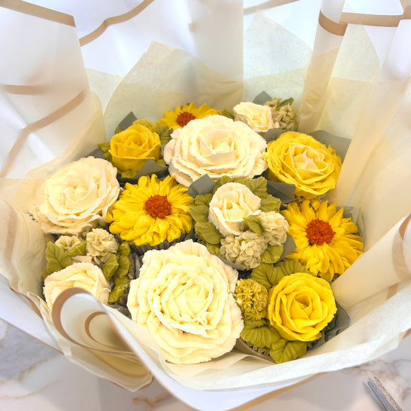 Buttercream cupcake bouquet - Mrs O’Reilly’s - Cakes of Art
