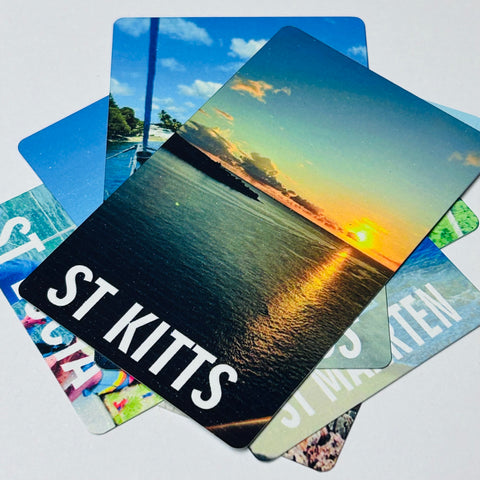 Holiday snap magnets, fridge magnet.