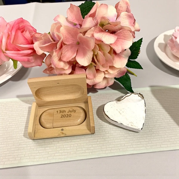 Wedding gift personalised USB and gift box