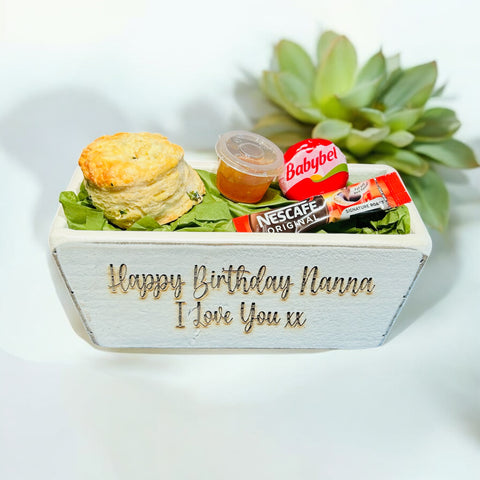 Cheese & chive scone - Mrs O’Reilly’s Cakes of Art, cheese & chive scone with chutney personalised gift set