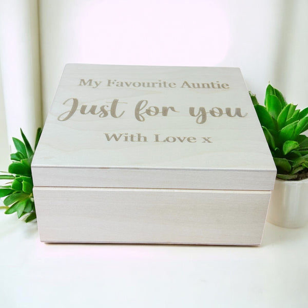 Cream tea for two in a wooden, personalised keepsake box - Mrs O’Reilly’s Cakes of art