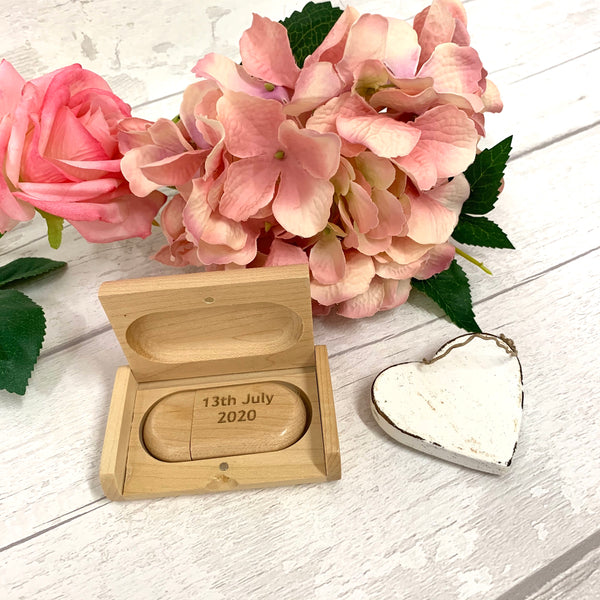 Wedding gift personalised USB and gift box