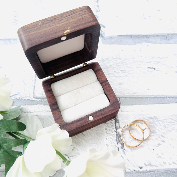 Personalised double wedding ring box